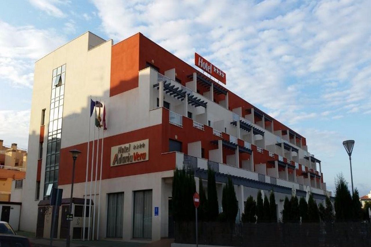 Hotel Adaria Vera Kültér fotó